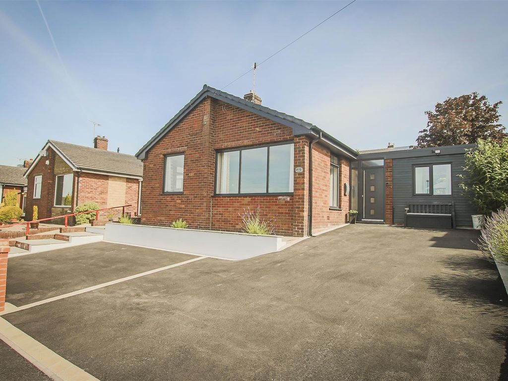 3 bed bungalow for sale in Knowsley Road West, Clayton Le Dale