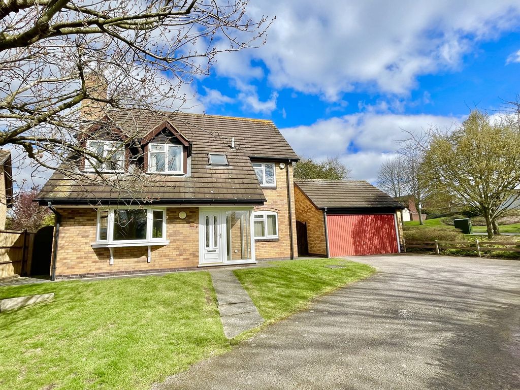 4 bed detached house for sale in Thornborough Close, Narborough