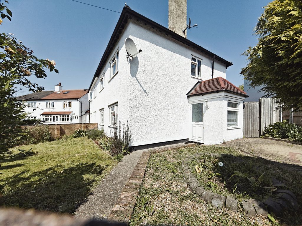 3 bed semidetached house for sale in Norbury Avenue, Thornton Heath