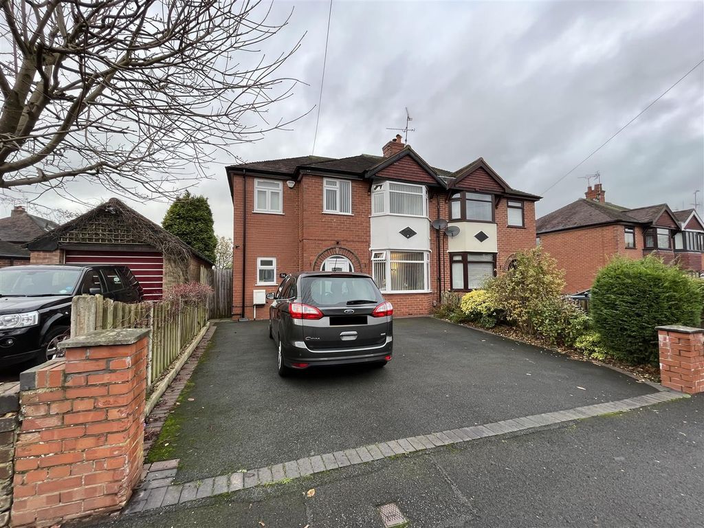 3 bed semidetached house for sale in Marina Drive, May Bank, Newcastle