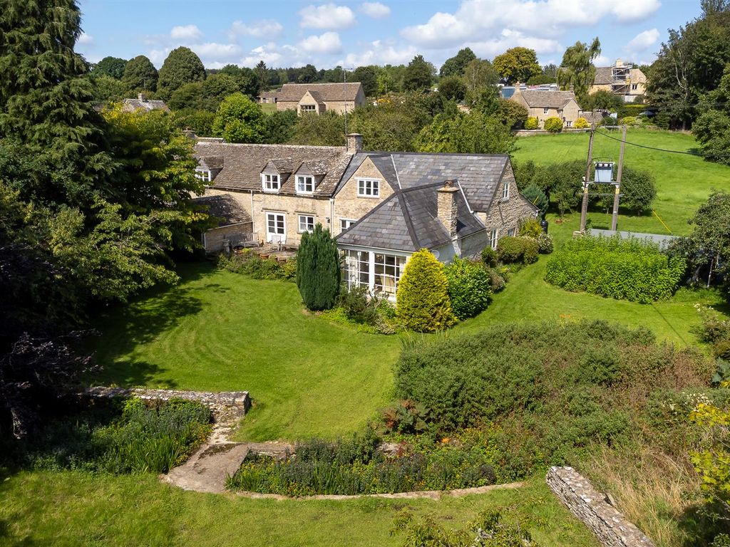 5 bed detached house for sale in Coln St. Dennis, Cheltenham GL54, £