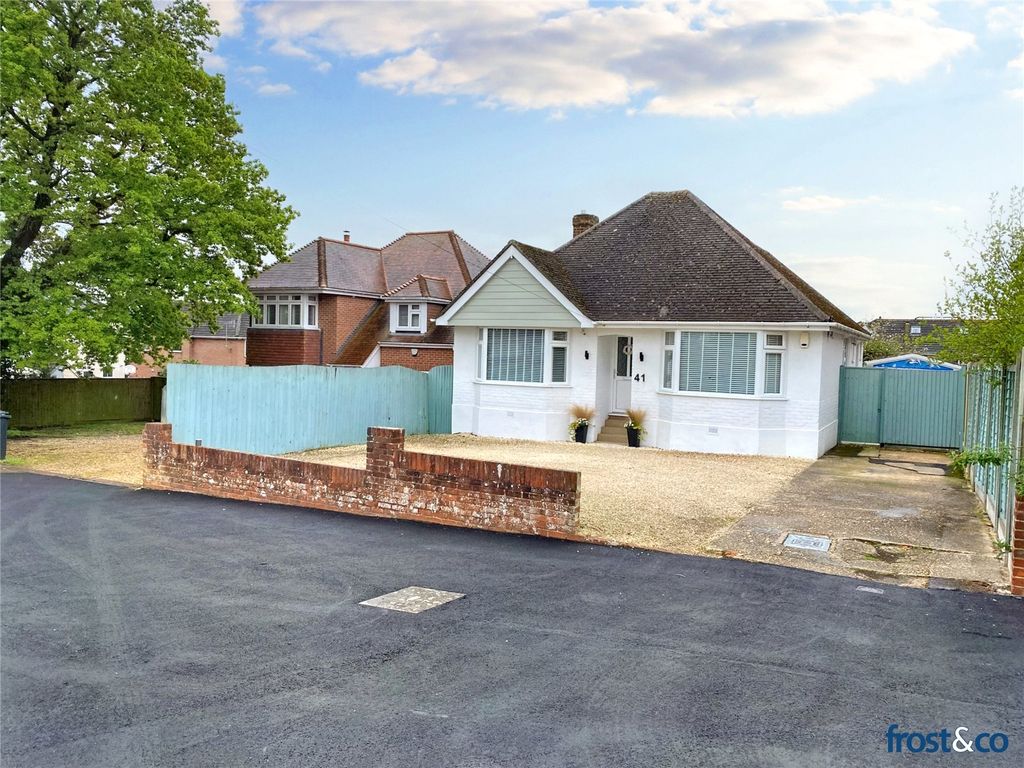 2 bed bungalow for sale in Old Farm Road, Oakdale, Poole, Dorset BH15, £400,000 Zoopla