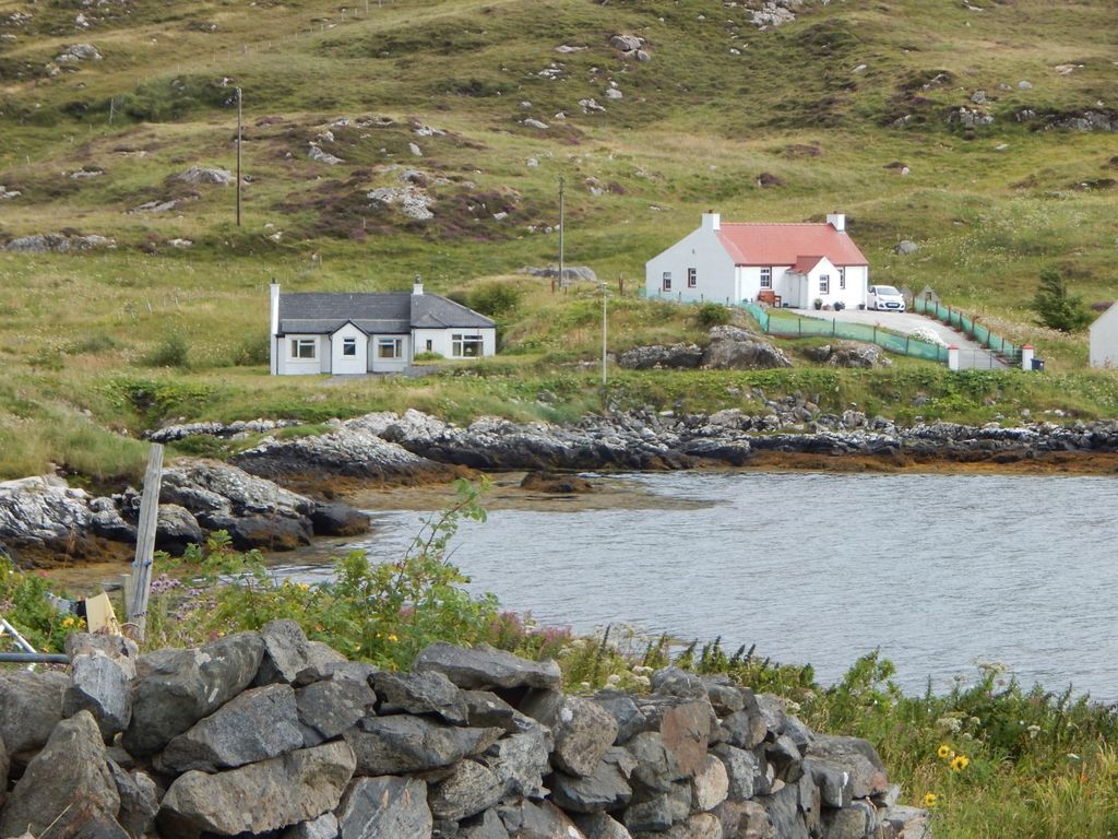 3 bed cottage for sale in Leideag, Castlebay, Isle Of Barra HS9, £165,000 Zoopla
