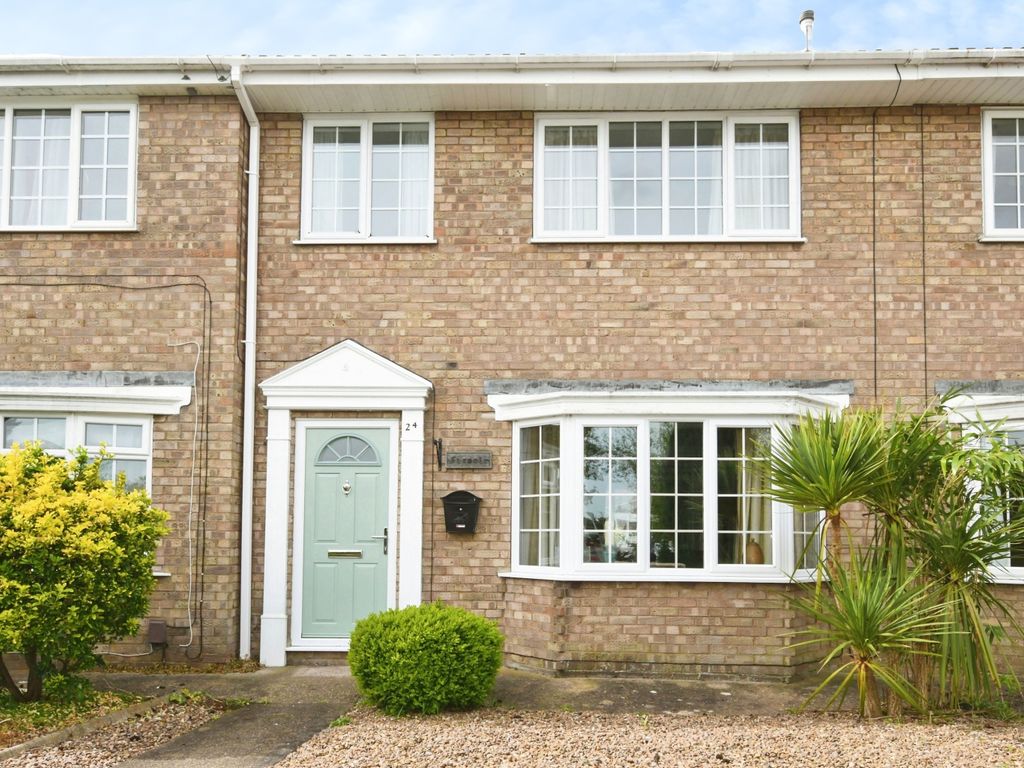 3 bed terraced house for sale in Glenbank Close, North Hykeham, Lincoln