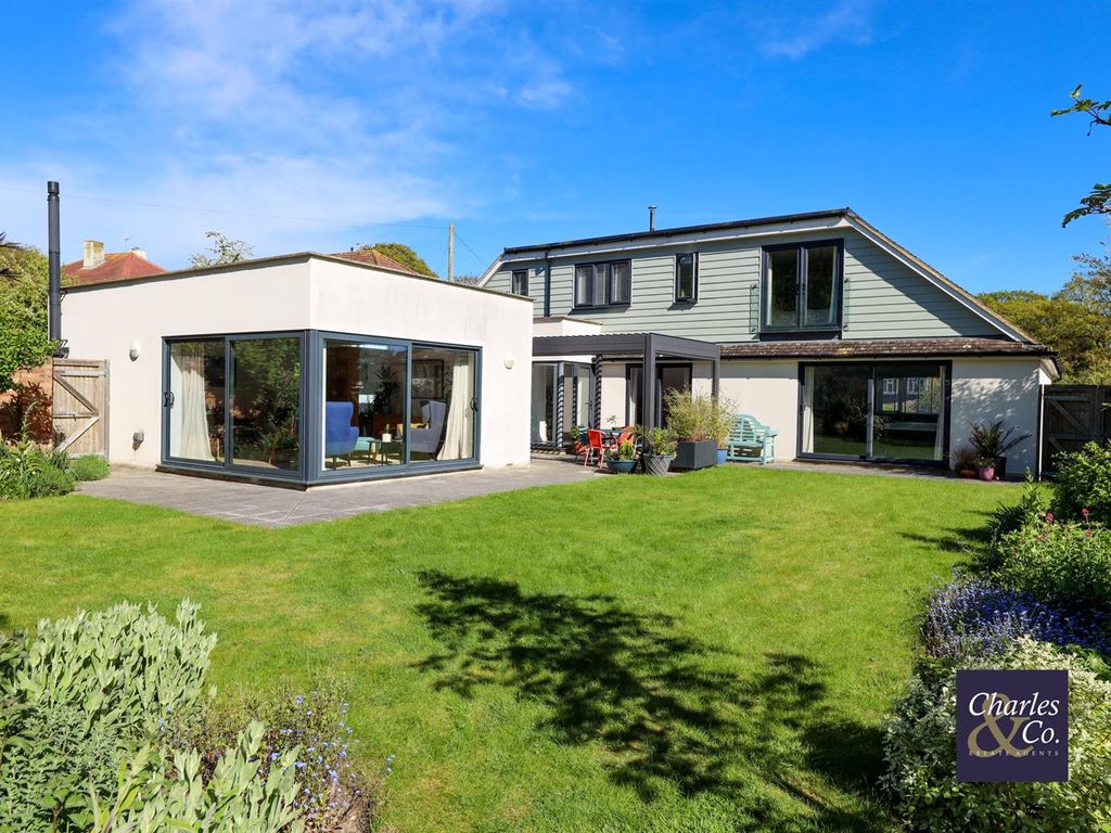 5 bed detached house for sale in St. Helens Down, Hastings TN34, £