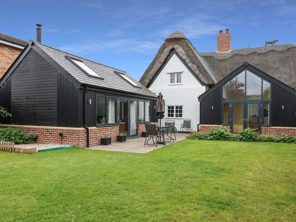 4 bed detached house for sale in Narrow Lane, Histon, Cambridge CB24, £