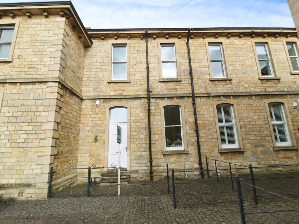 3 bed terraced house for sale in Hospital Cottages, London Road