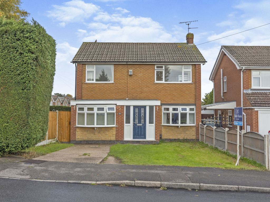 4 bed detached house for sale in Edward Street, Langley Mill