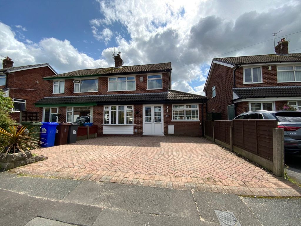 4 bed semidetached house for sale in Hillary Road, Hyde SK14 Zoopla