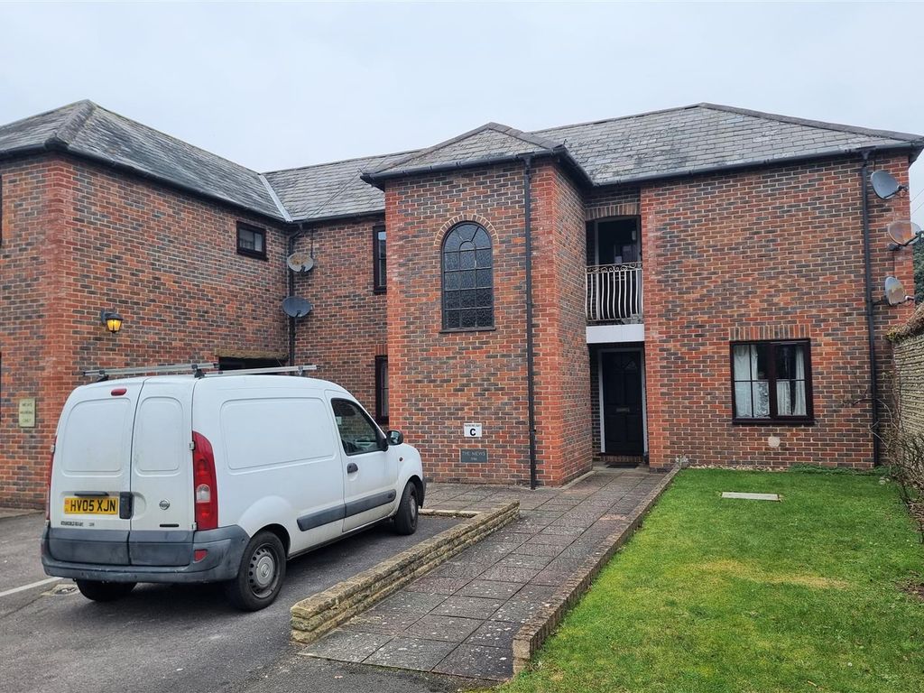 1 bed flat to rent in The Mews, Mead Lane, Bognor Regis PO22, £675 pcm