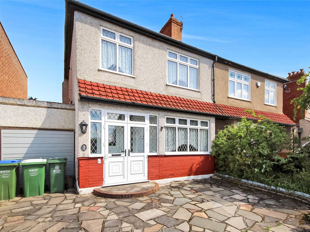 3 bed semidetached house for sale in Newlyn Road, Welling, Kent DA16