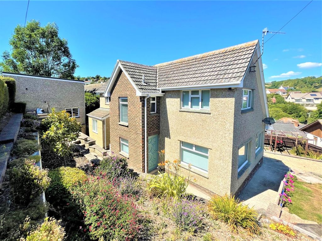 4 bed detached house for sale in Lanehead Road, Beer, Devon EX12 Zoopla