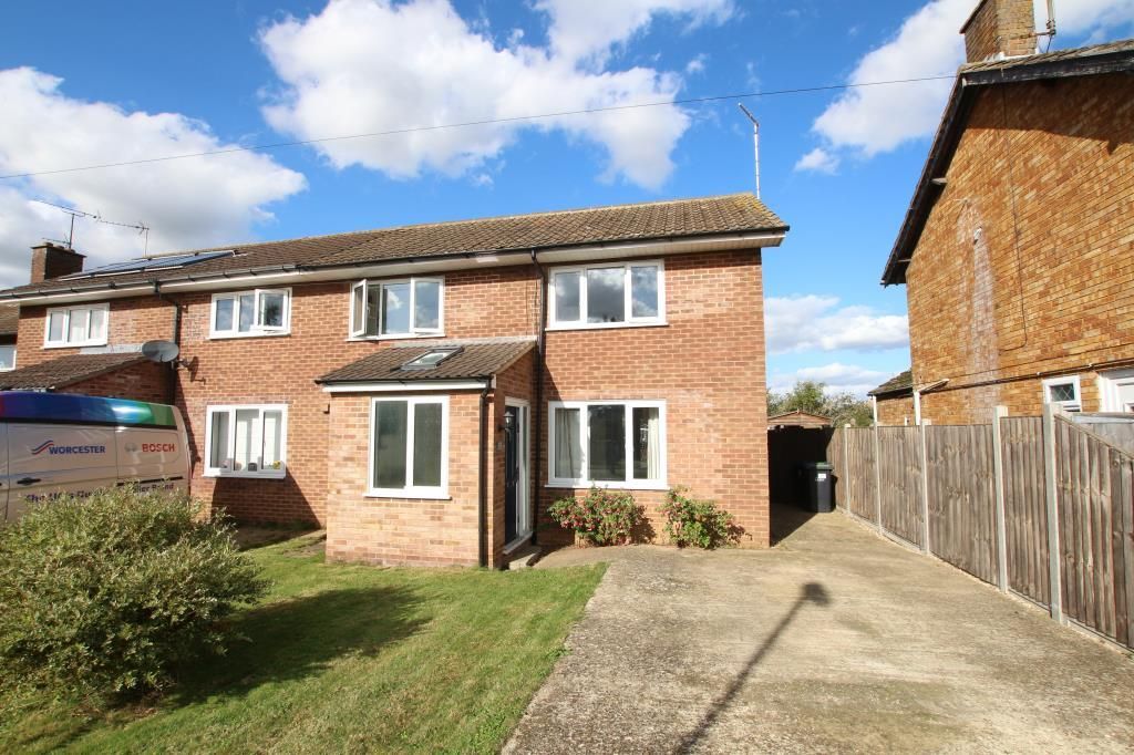 3 bed semidetached house for sale in Queens Road, Littleport, Ely CB6