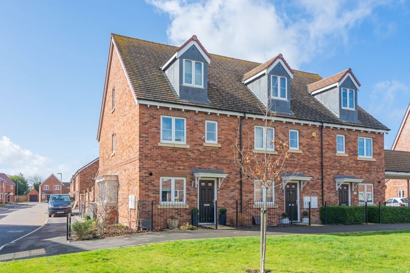 4 bed end terrace house for sale in Kingside, Grove, Wantage OX12 Zoopla