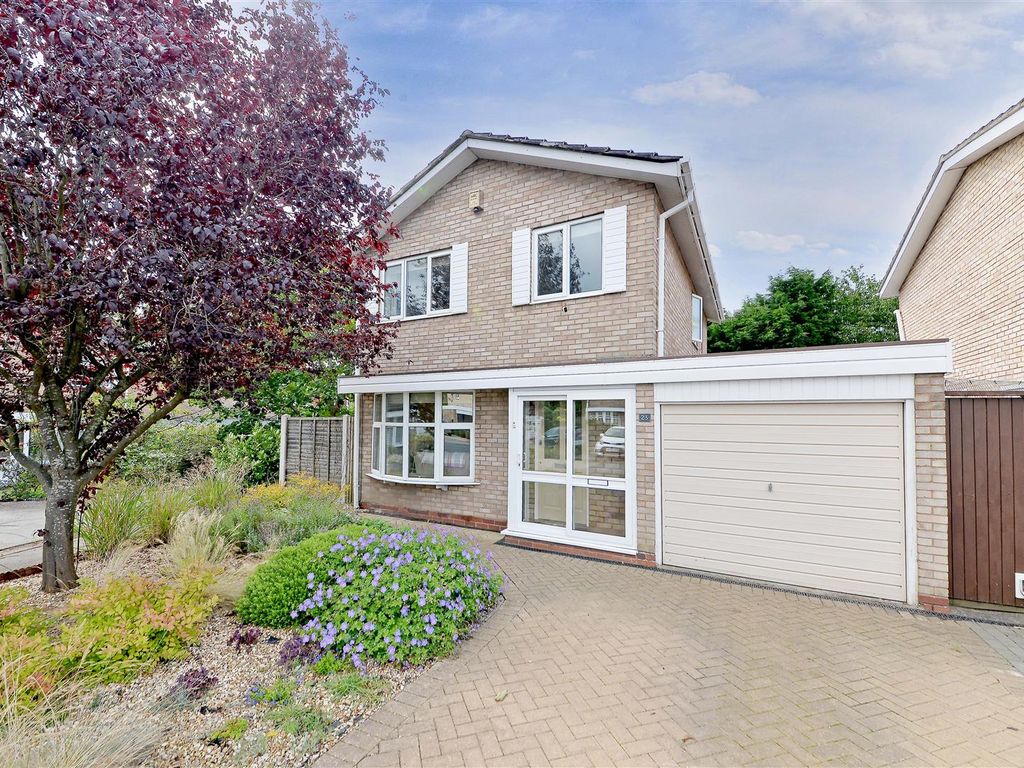 3 bed detached house for sale in Wynfield Gardens, Kings Heath