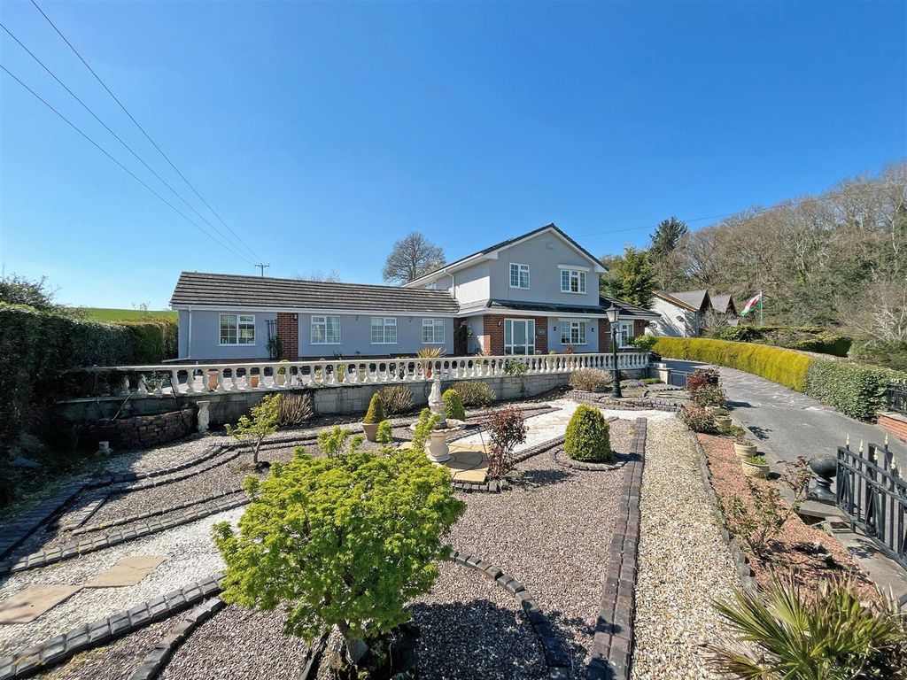 4 bed detached house for sale in Twll Llwynog, Abergele, Conwy LL22