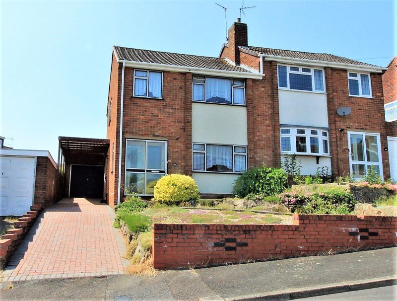 3 bed semidetached house for sale in Ruskin Avenue, Straits, The