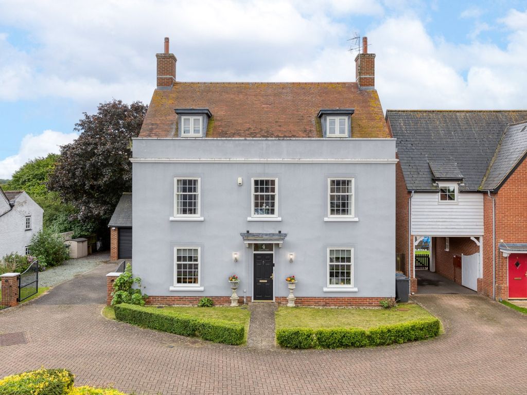 5 bed detached house for sale in Glebe View, Walkern, Hertfordshire SG2