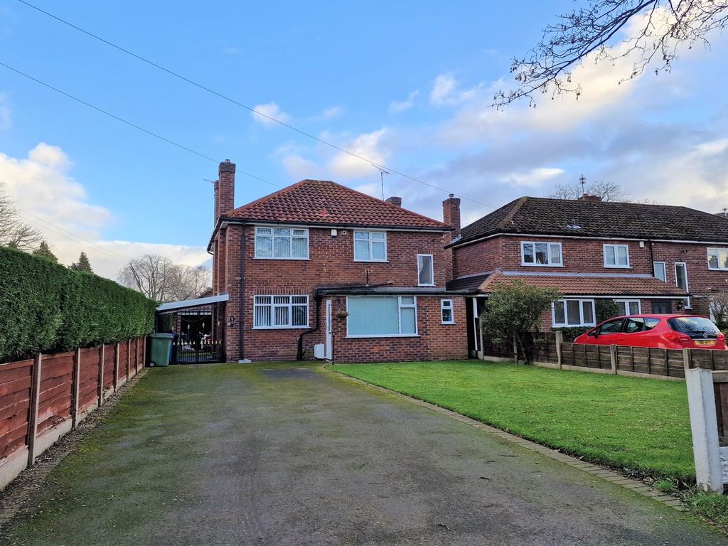 3 bed detached house for sale in Brookfield Avenue, Timperley