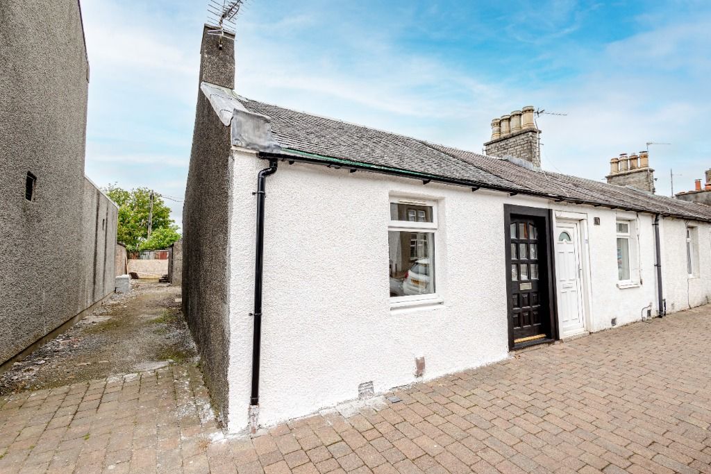 1 bed cottage for sale in Main Street, Dreghorn, North Ayrshire KA11, £