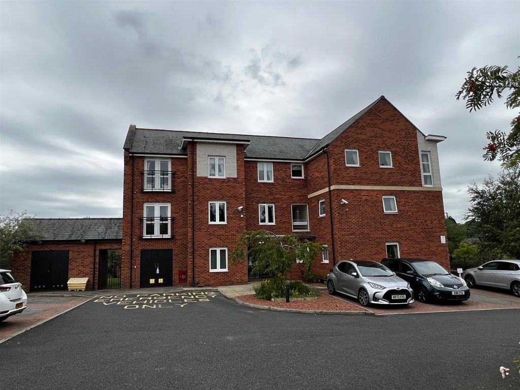 1 bed property for sale in Cestrian Court, Newcastle Road, Chester Le