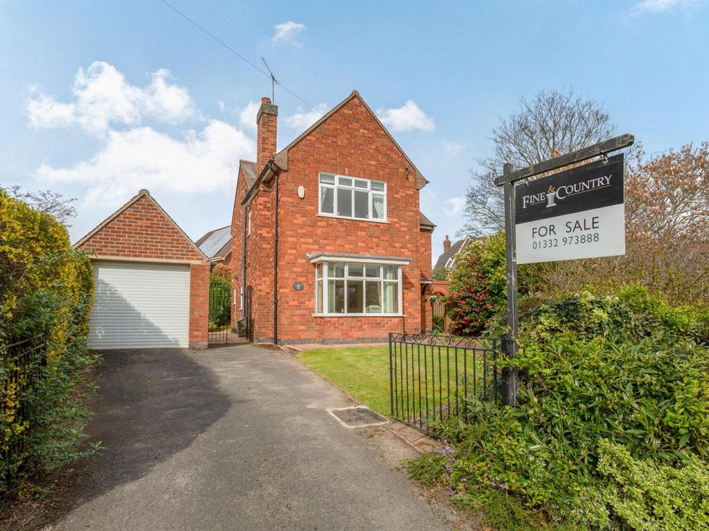 3 bed detached house for sale in Milton Road, Repton, Derby, Derbyshire