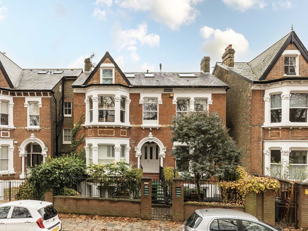 1 bed flat for sale in Mount Nod Road, London SW16, £275,000 Zoopla