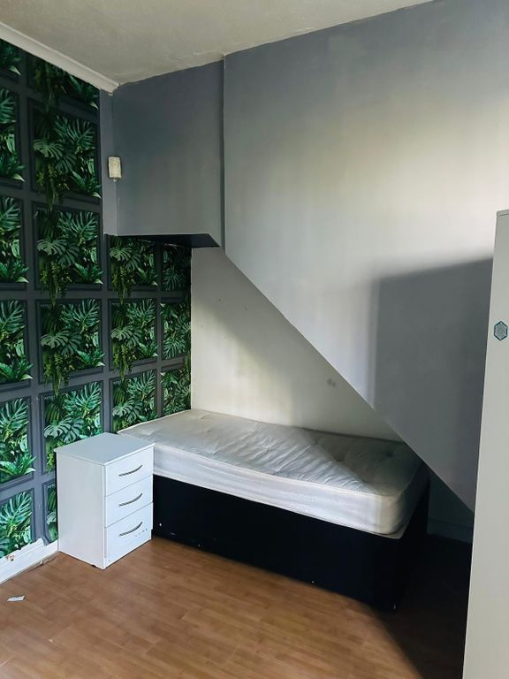 1 bed flat to rent in Warwick Road, Birmingham B27 Zoopla