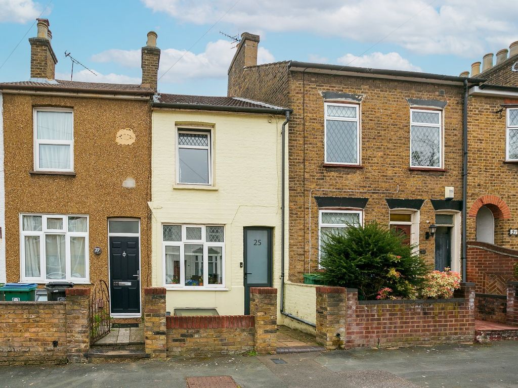 2 bed terraced house for sale in Sotheron Road, Watford, Hertfordshire
