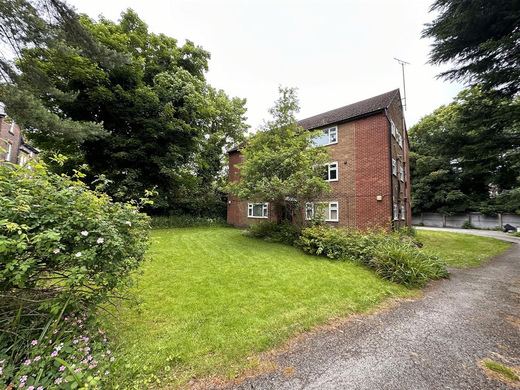 2 bed flat to rent in Lane, Sefton Park, Liverpool L17, £570 pcm