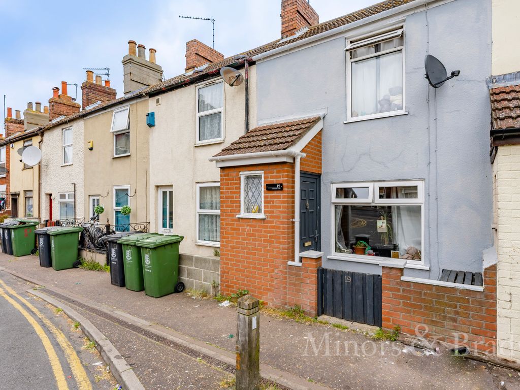 2 bed terraced house for sale in Napoleon Place, Great Yarmouth NR30
