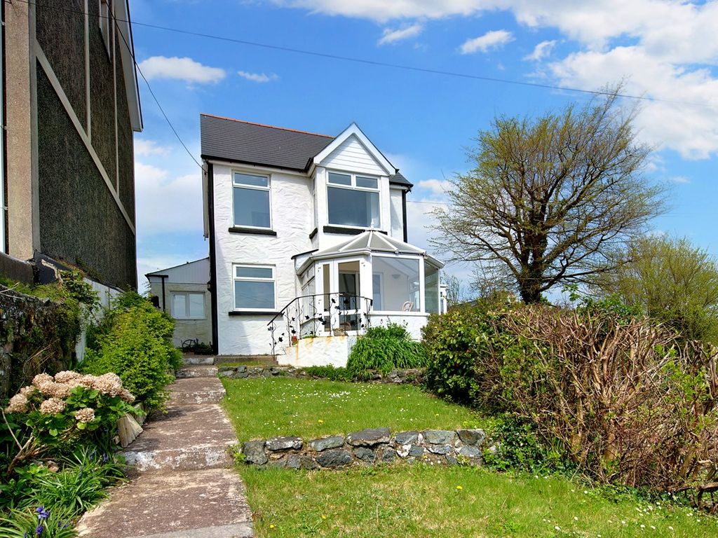 3 bed detached house for sale in St Annes Road, Hakin, Milford Haven