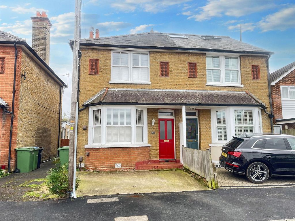3 bed semidetached house for sale in Kings Road, WaltonOnThames KT12