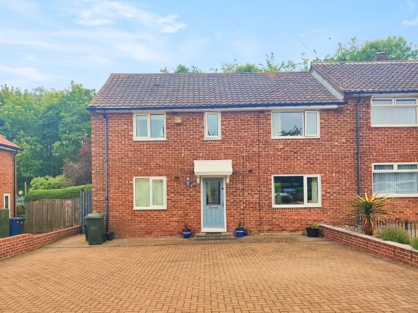 3 bed semidetached house for sale in Bowness Road, Slatyford