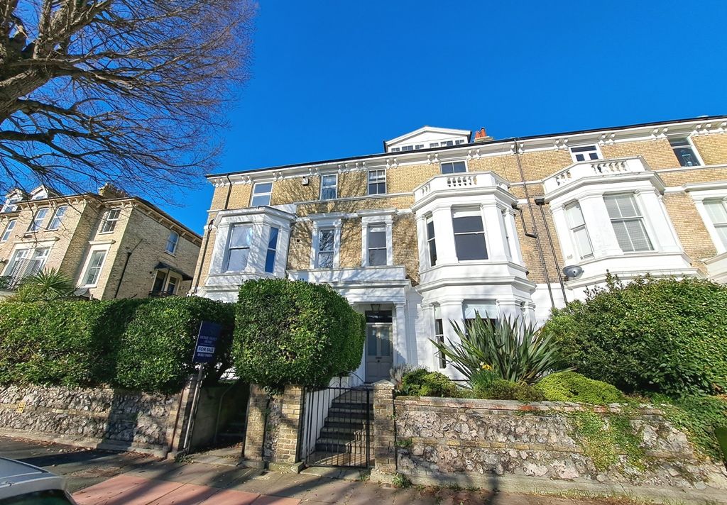 2 bed flat for sale in Enys Road, Upperton, Eastbourne BN21 Zoopla