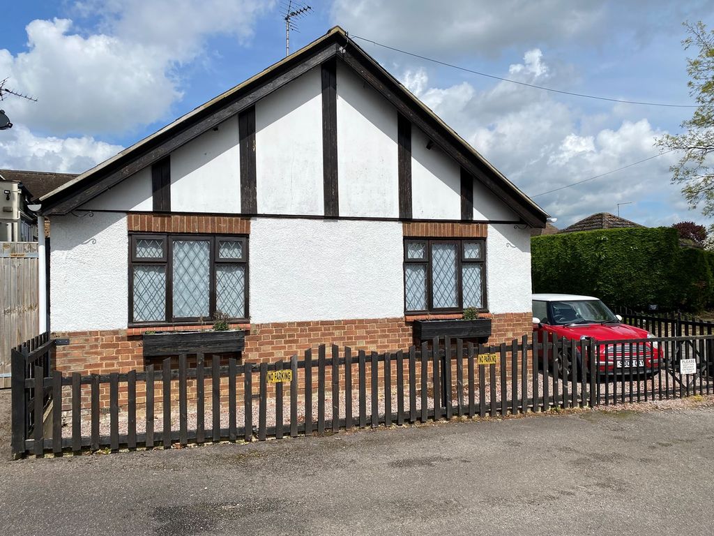 2 bed detached bungalow to rent in Thorpe Road, Peterborough PE3 Zoopla