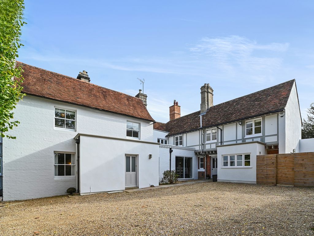 5 bed semidetached house for sale in Lexden Road, Lexden, Colchester