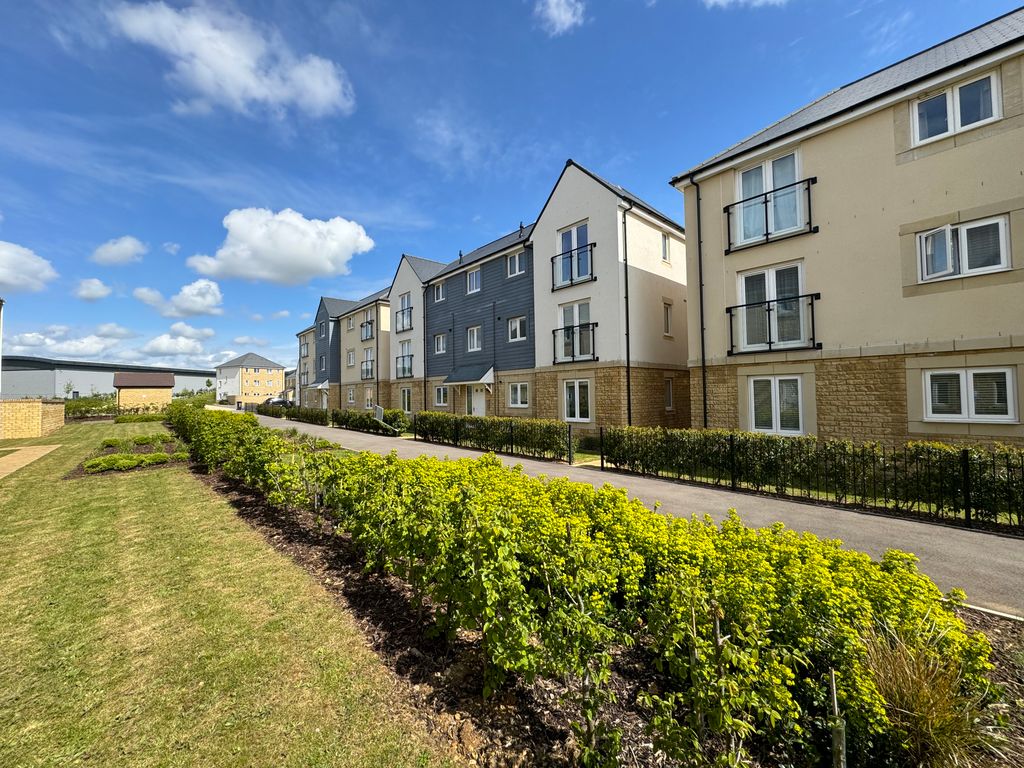 1 bed flat to rent in Mossie Walk, Witney OX29, £1,000 pcm Zoopla