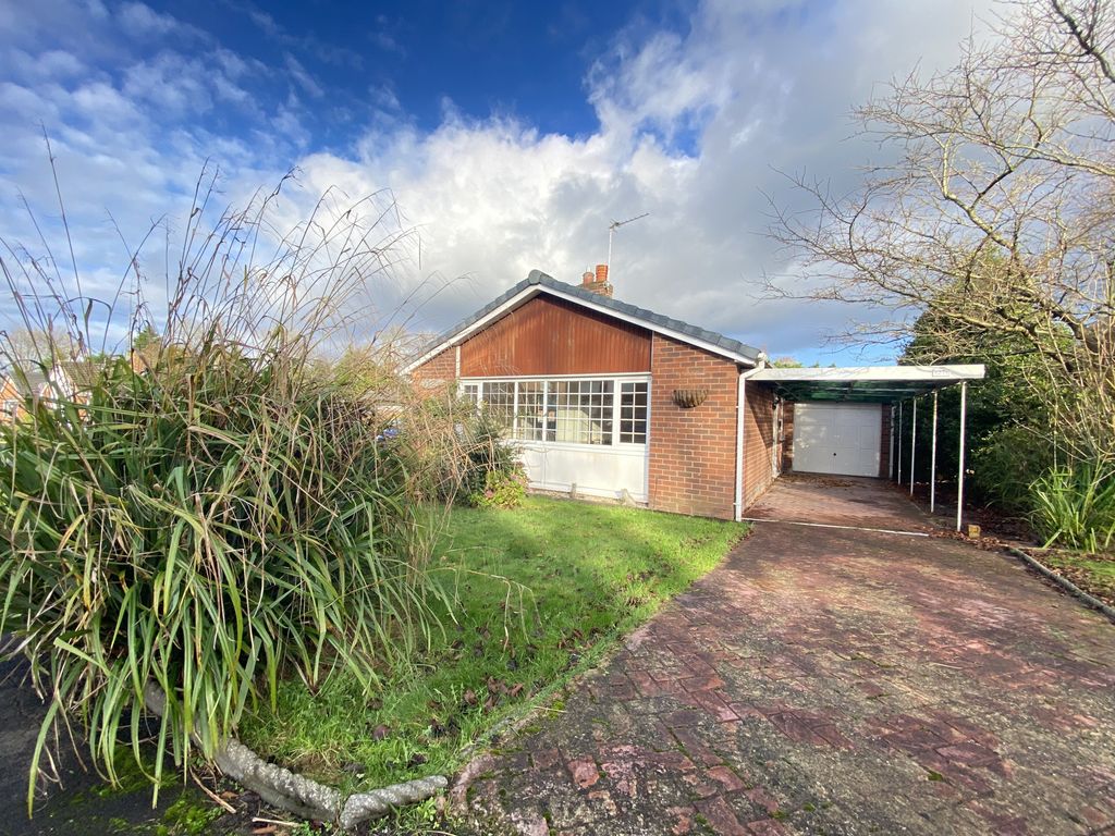 3 bed bungalow for sale in St Saviours Close, Bamber Bridge PR5 Zoopla