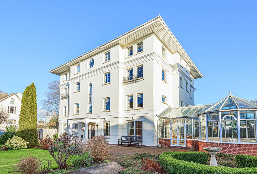 1 bed flat for sale in Pegasus Court, St. Stephens Road, Cheltenham
