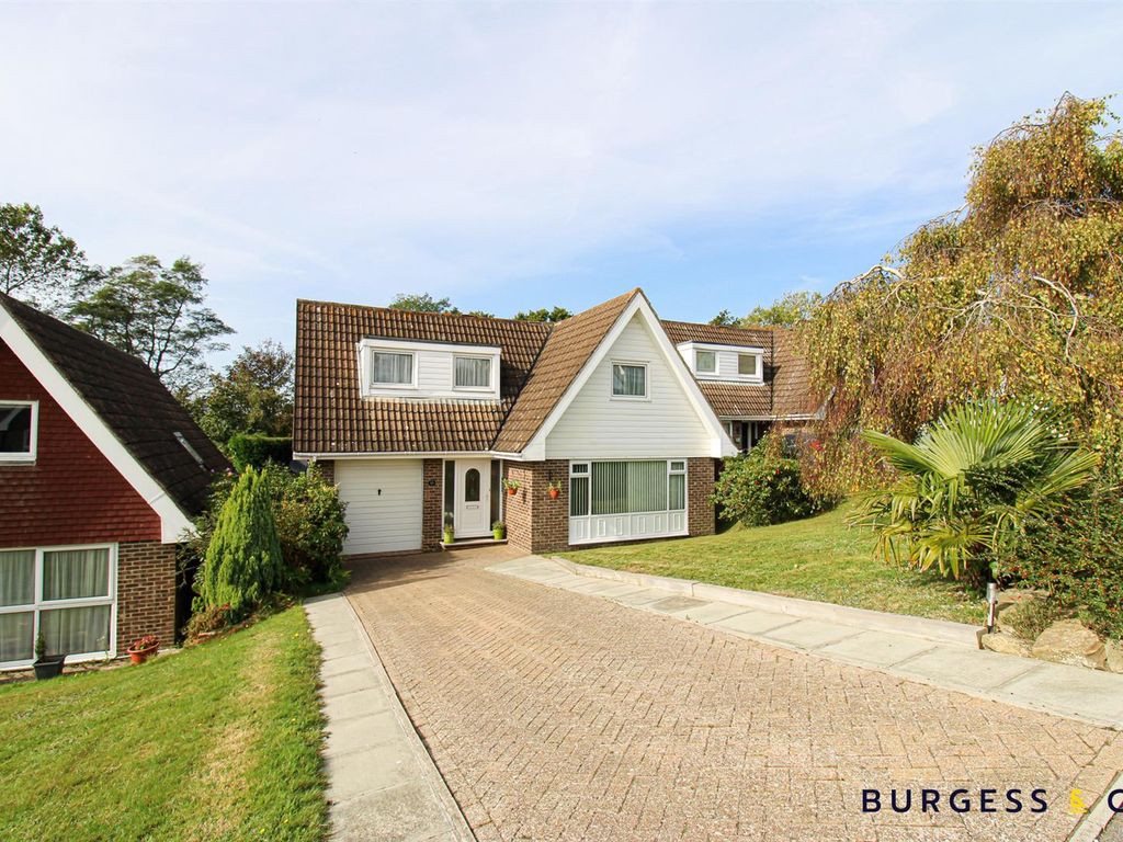 3 bed detached house for sale in The Ridings, BexhillOnSea TN39, £