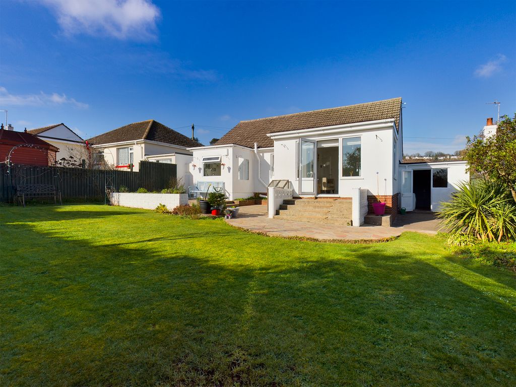 2 bed bungalow for sale in Linacre Road, Torquay TQ2 Zoopla