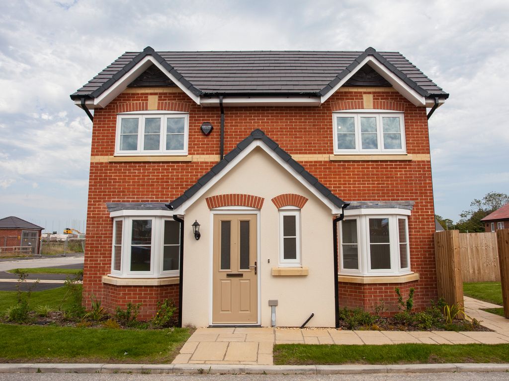 New home, 3 bed detached house for sale in Moorfield Park, PoultonLe