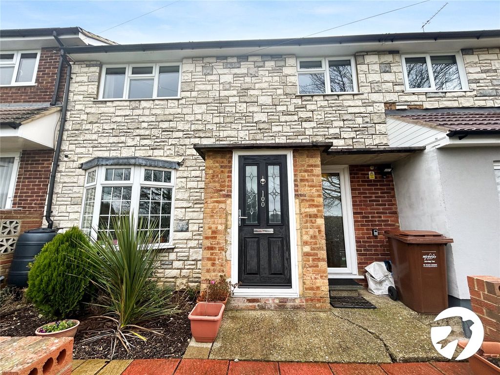 3 bed terraced house for sale in Poplar Road, Strood, Kent ME2, £