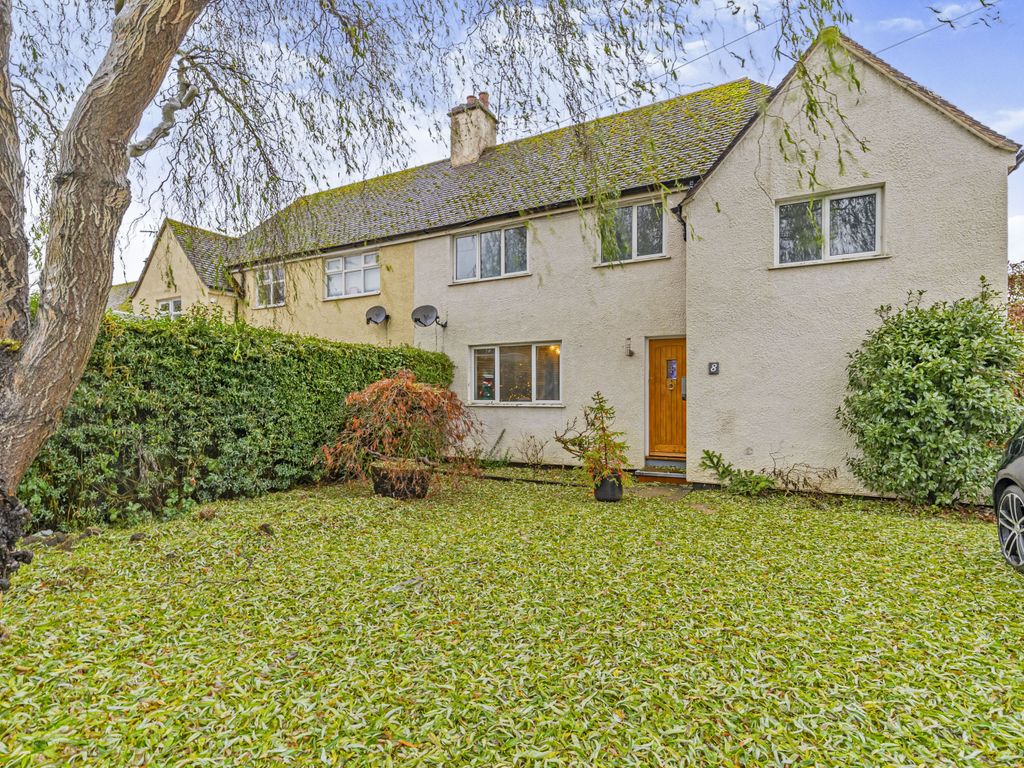 3 bed semidetached house for sale in Ewhurst Road, Cranleigh, Surrey