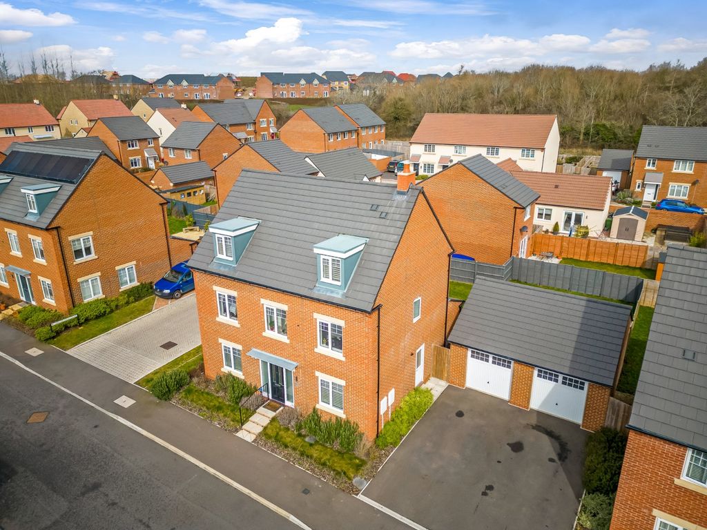 5 bed detached house for sale in Faringdon, Oxfordshire SN7 Zoopla