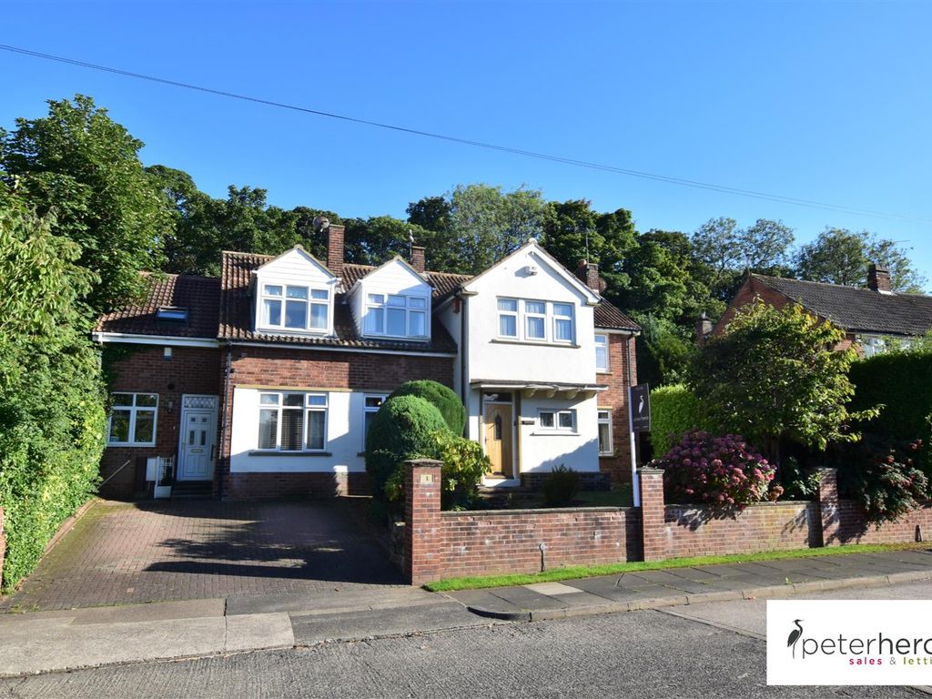 8 bed detached house for sale in Lambourne Road, Tunstall, Sunderland