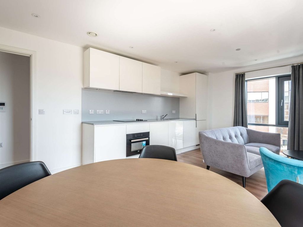 2 bed flat to rent in Apartment 810, The Lansdowne, 25 Hagley Road