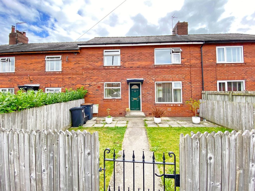 3 bed terraced house for sale in King Edwards Drive, Harrogate HG1 Zoopla