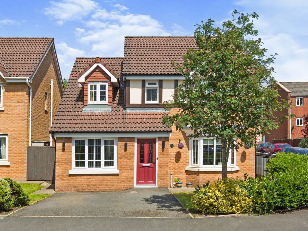 4 bed detached house to rent in Hazel Pear Close, Horwich, Bolton